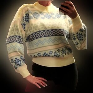 Vtg 80s East 62 blue white pink stripe abstract aztec design crop sweater M-XL